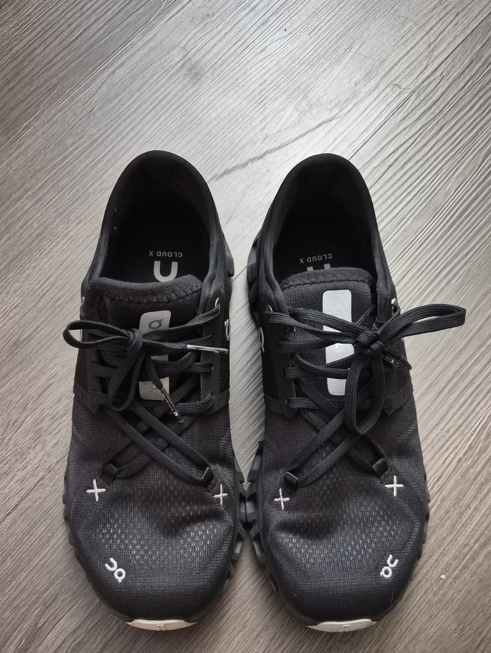 On Cloud X Lightweight Black Running Shoes Size 7.5